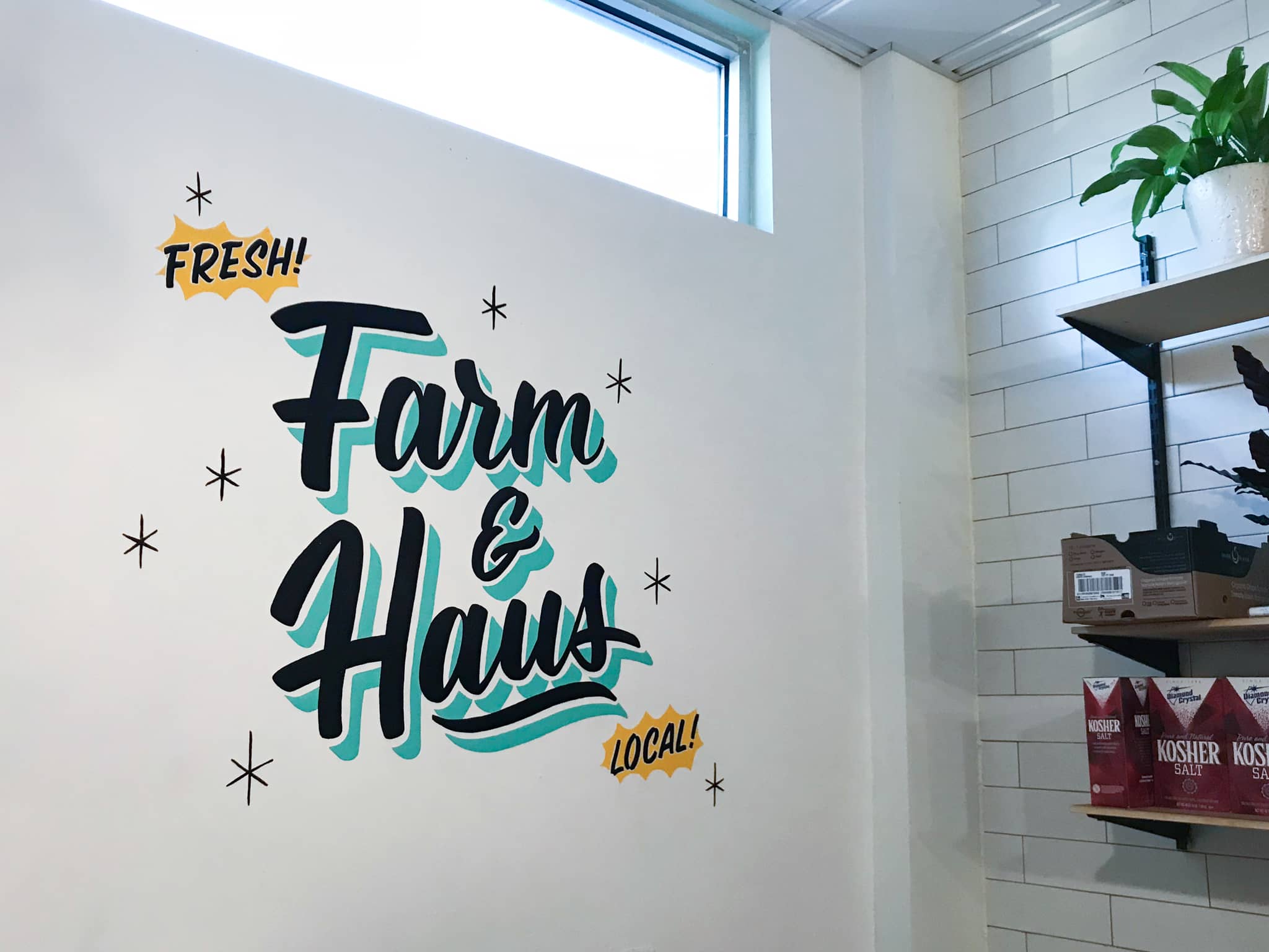 Farm & Haus mural